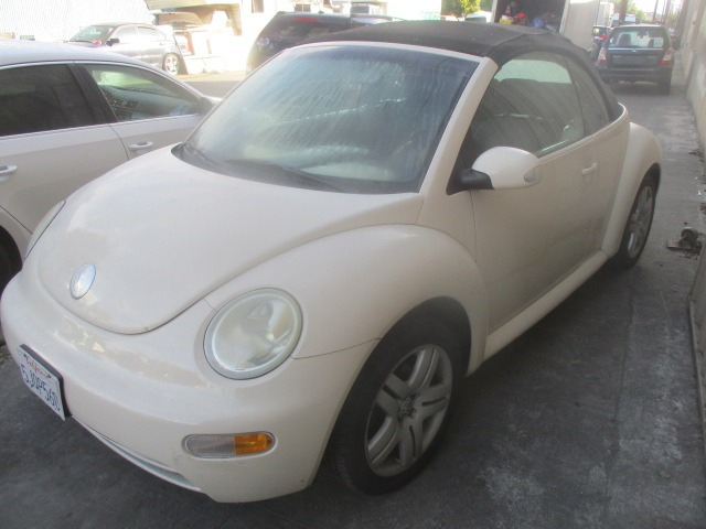 Volkswagen New Beetle Convertible 2004 price $1,600
