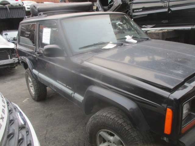 Jeep Cherokee 1999 price $2,100