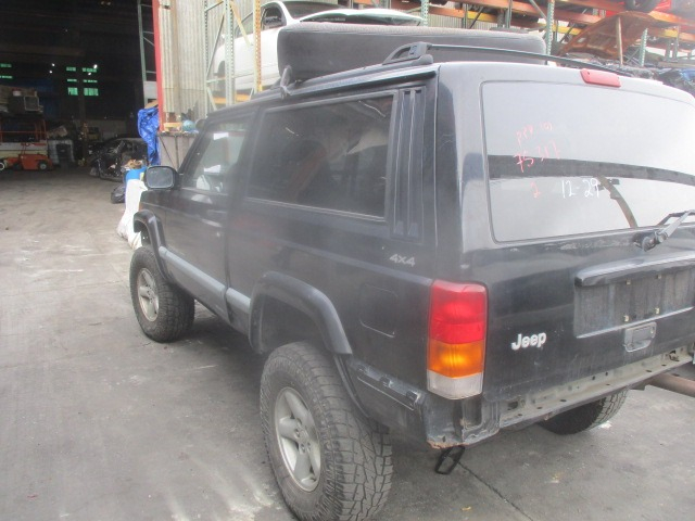 Jeep Cherokee 1999 price $2,100
