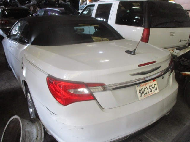 Chrysler 200 2011 price $12,345