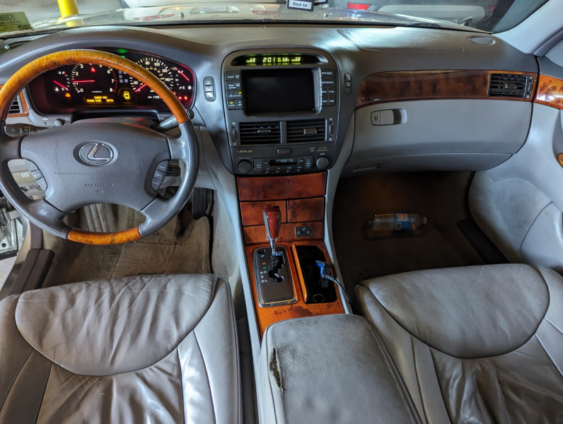 Lexus LS 430 2002 price $4,995 Cash