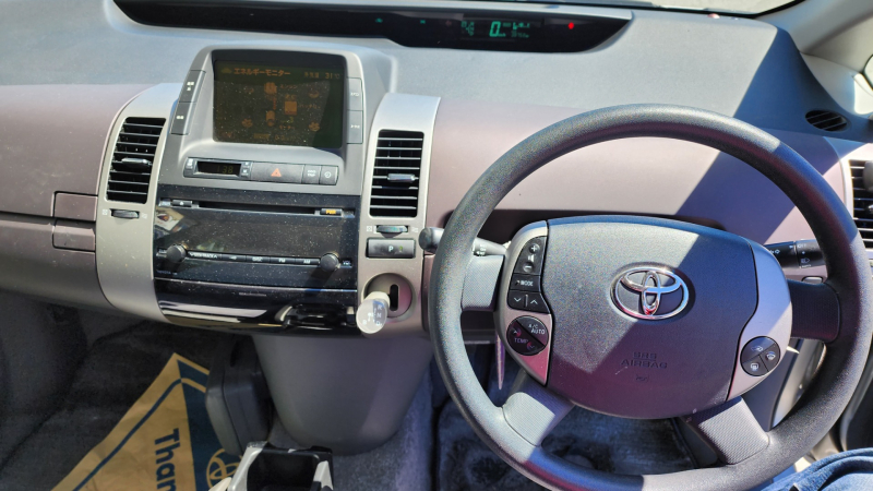 Toyota Prius 2005 price $10,900
