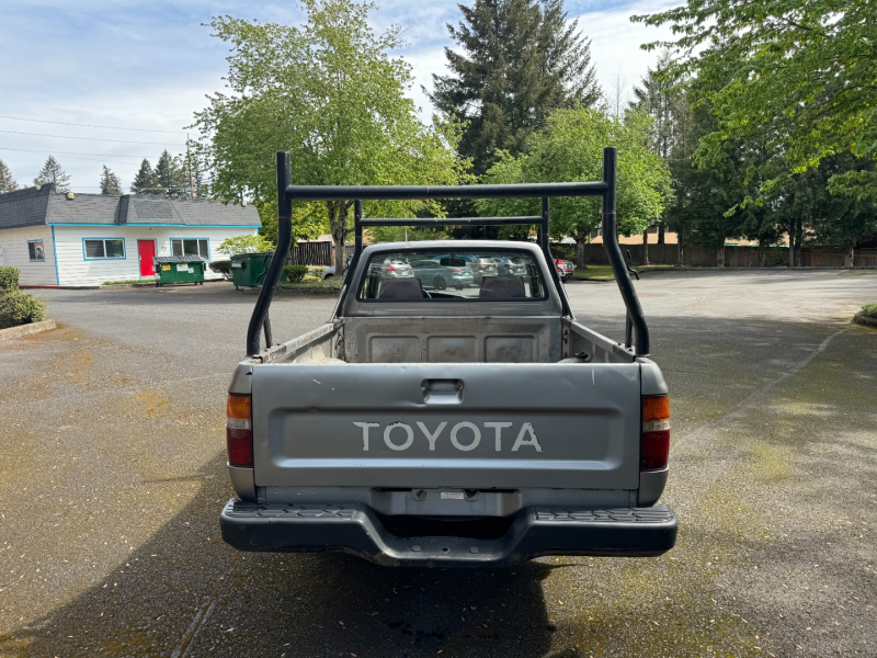 Toyota 2WD Pickups 1993 price $2,995