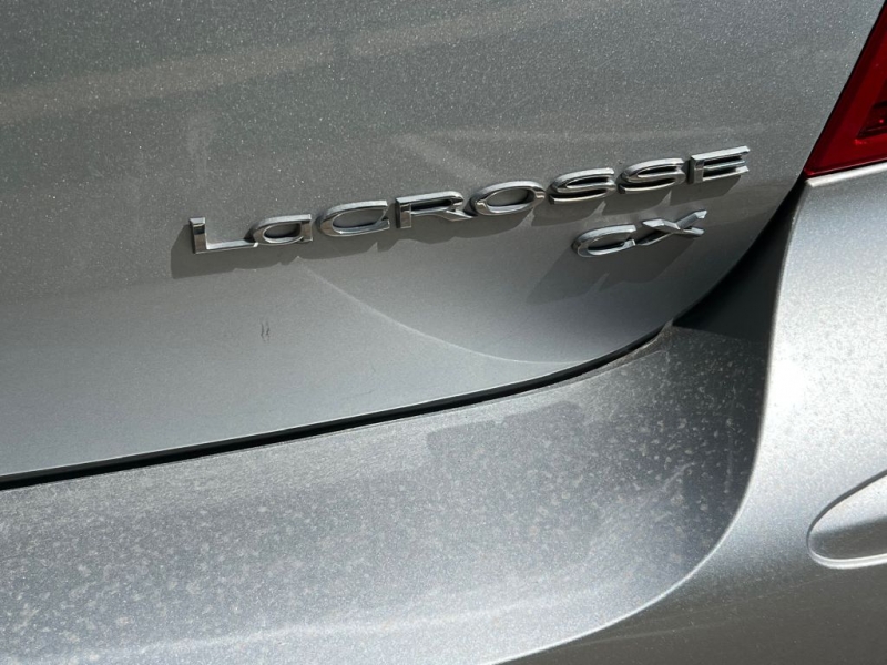 Buick LaCrosse 2009 price $9,995