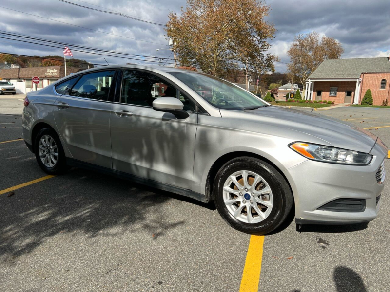 Ford Fusion 2016 price $6,995