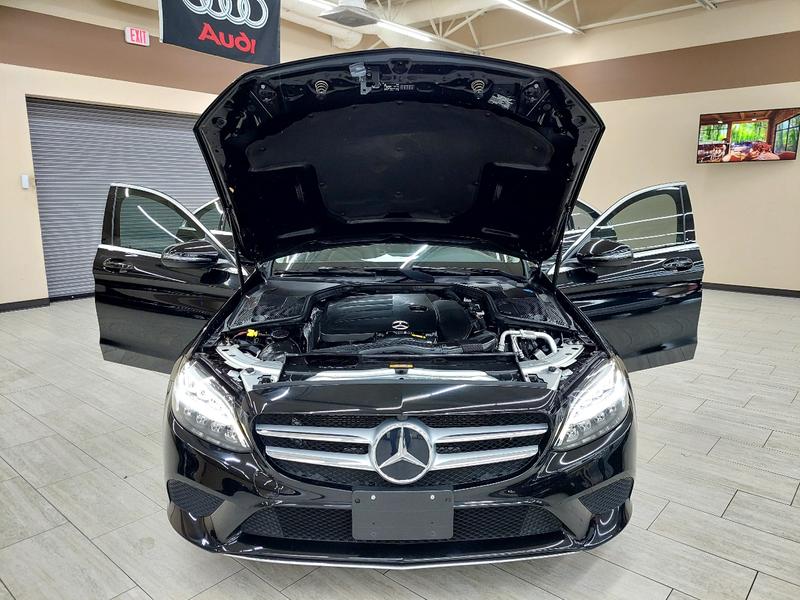 Mercedes-Benz C-Class 2019 price $29,995