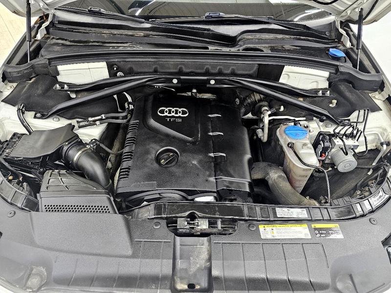 Audi Q5 2016 price $16,995