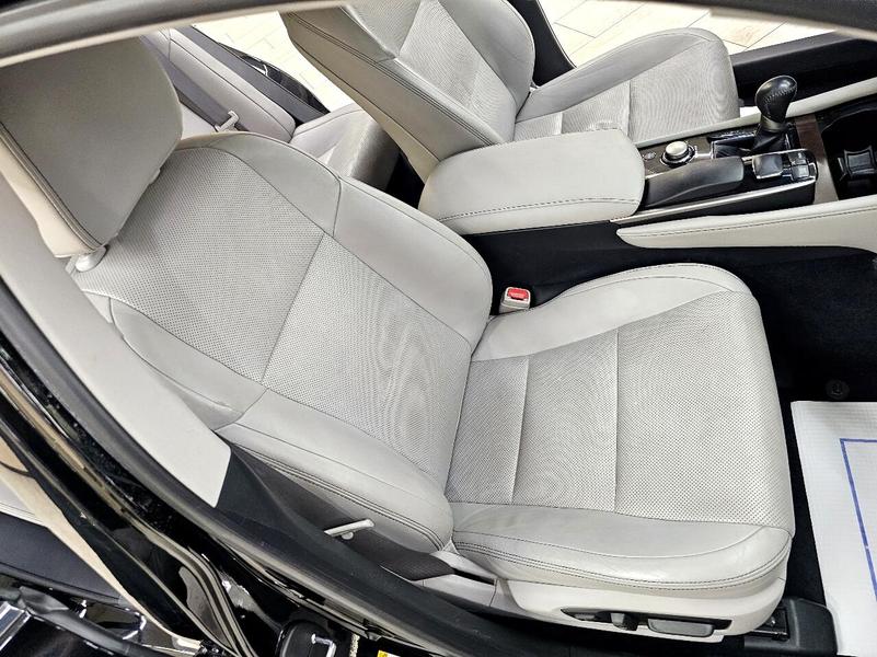 Lexus GS 2013 price $16,995