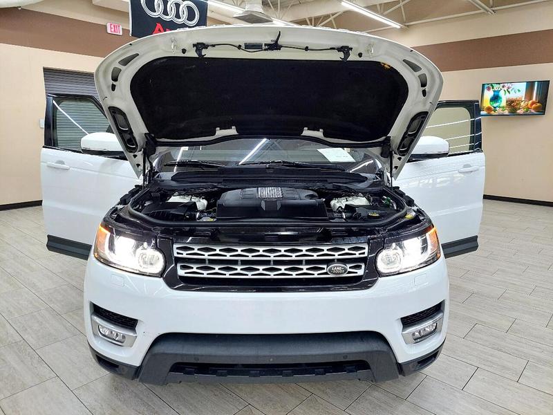 Land Rover Range Rover Sport 2016 price $22,495