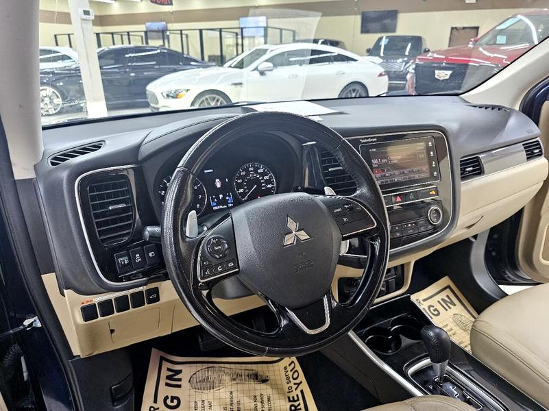 Mitsubishi Outlander 2019 price $15,995