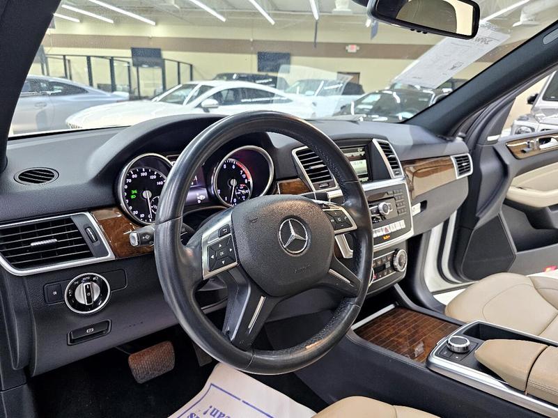 Mercedes-Benz M-Class 2015 price $14,495