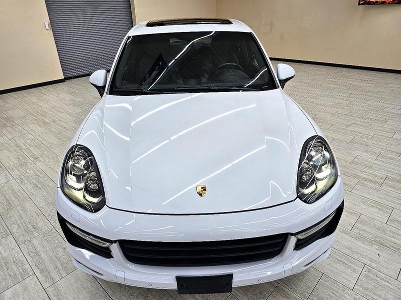 Porsche Cayenne 2016 price $29,995