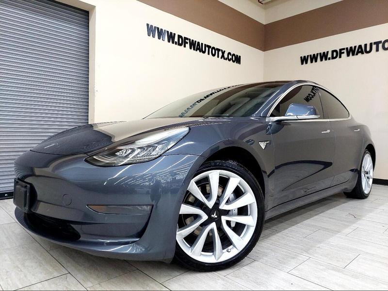 Tesla Model 3 2019 price $26,795