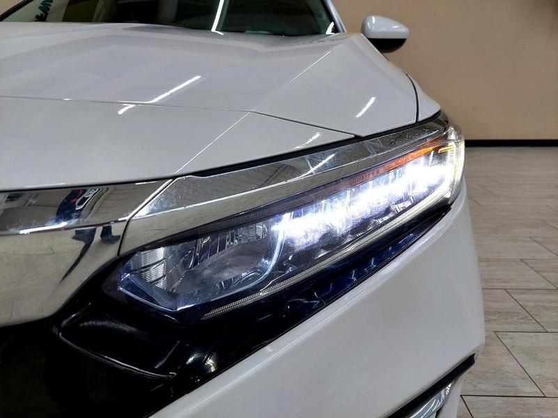 Honda Accord Hybrid 2020 price $18,995