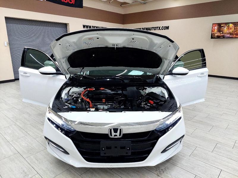 Honda Accord Hybrid 2020 price $18,795