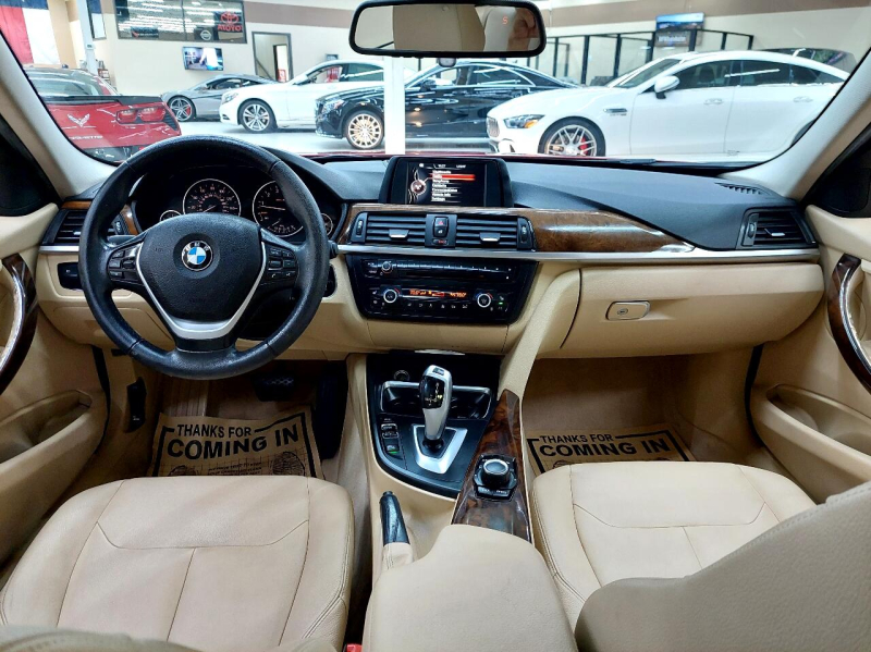 BMW 3-Series 2015 price $13,995
