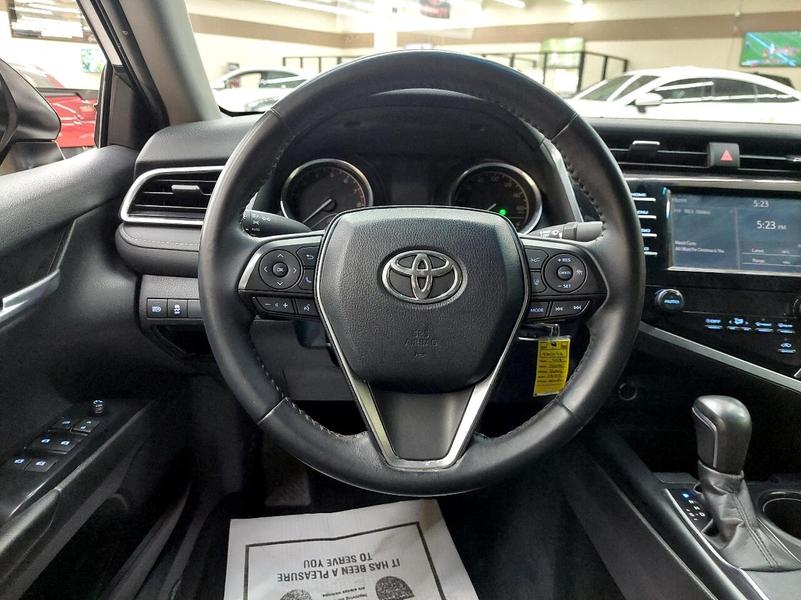 Toyota Camry 2018 price $17,495