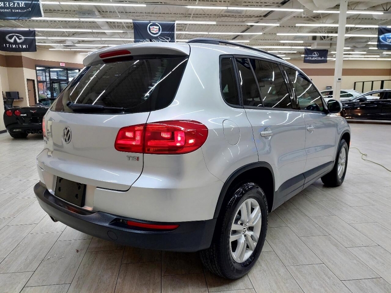 Volkswagen Tiguan 2016 price $16,995