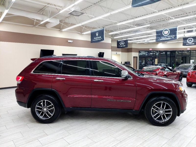 Jeep Grand Cherokee 2017 price $12,995