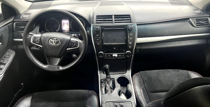 Toyota Camry 2015 price $11,950