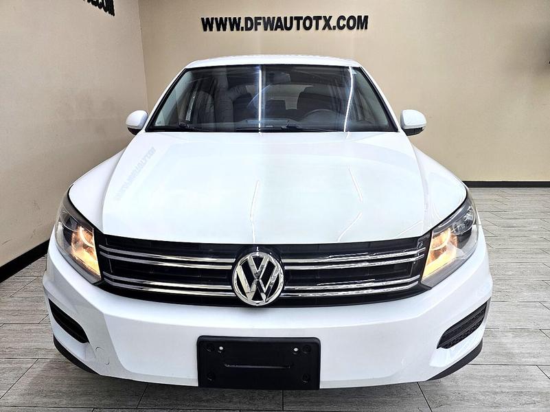 Volkswagen Tiguan 2017 price $11,995