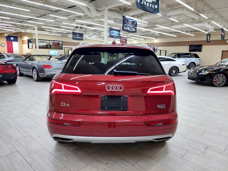 Audi Q5 2018 price $14,995