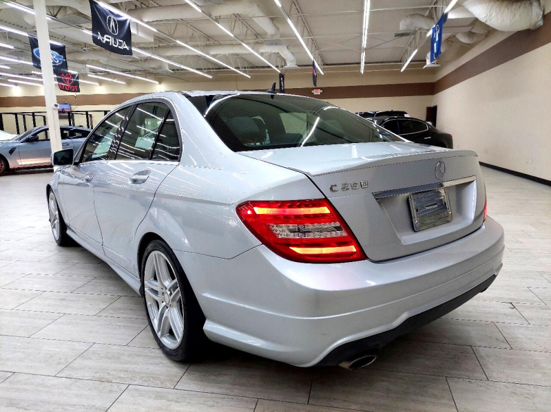 Mercedes-Benz C-Class 2014 price $12,995
