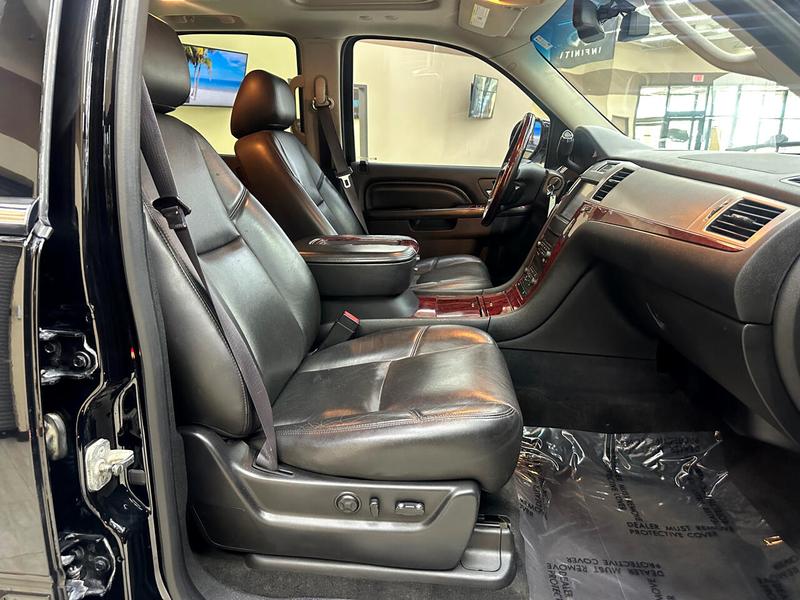 Cadillac Escalade 2014 price $12,995