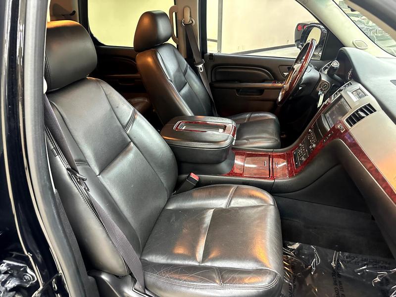 Cadillac Escalade 2014 price $12,995