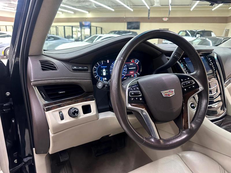 Cadillac Escalade 2017 price $32,495