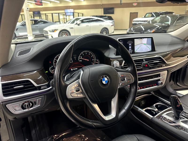 BMW 7-Series 2016 price $22,995
