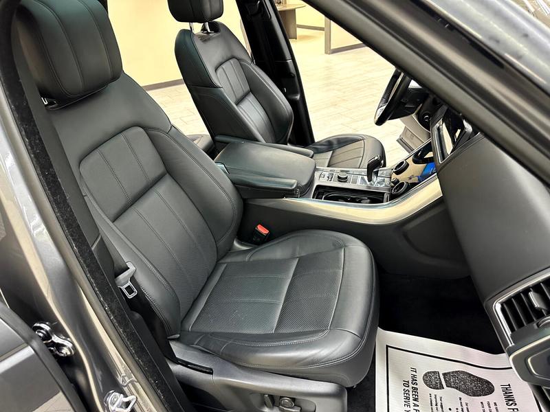 Land Rover Range Rover Sport 2019 price $37,995
