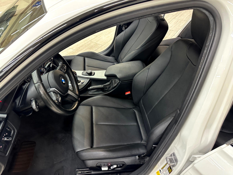 BMW 3-Series 2016 price $13,495