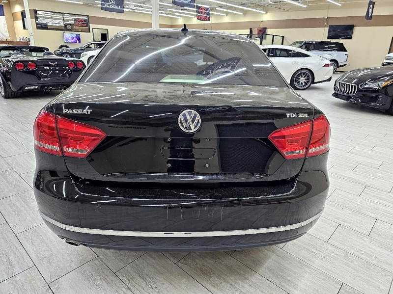 Volkswagen Passat 2014 price $8,995