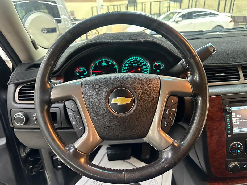 Chevrolet Avalanche 2013 price $10,995