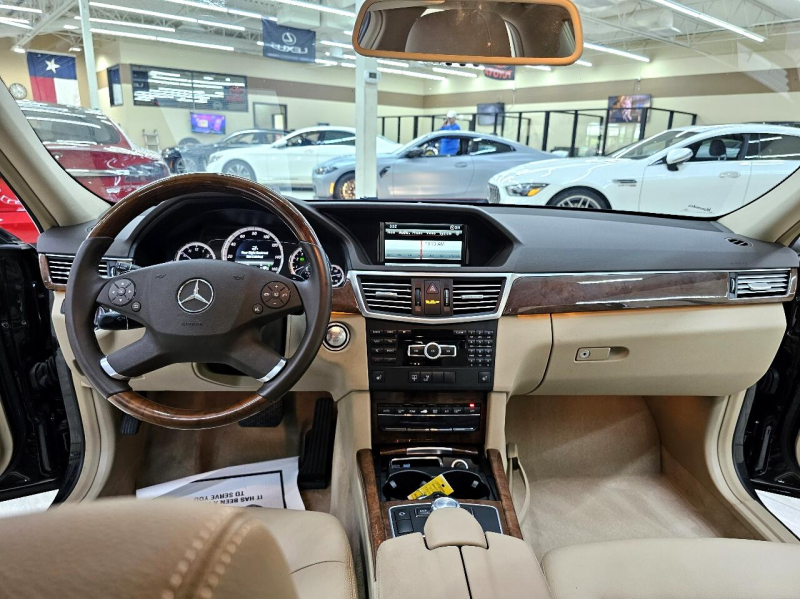Mercedes-Benz E-Class 2013 price $12,795
