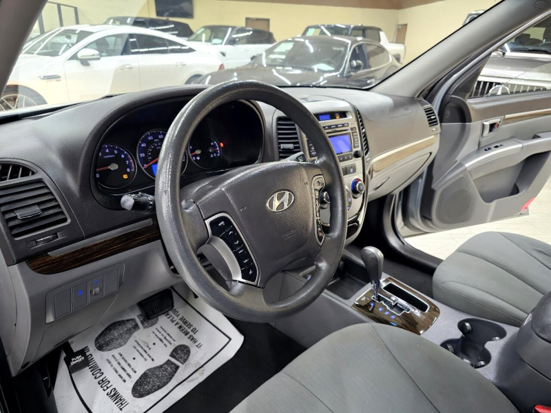 Hyundai Santa Fe 2010 price $6,495