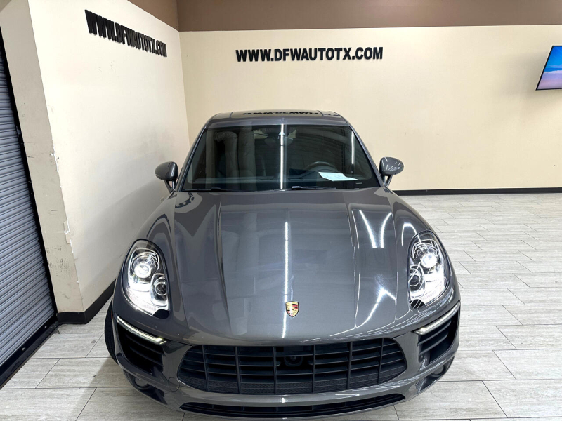 Porsche Macan 2015 price $22,495