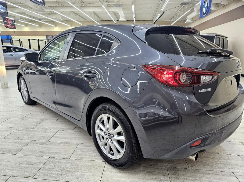Mazda MAZDA3 2015 price $12,995