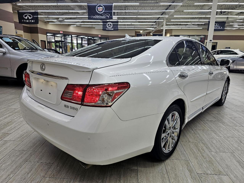 Lexus ES 350 2011 price $13,995