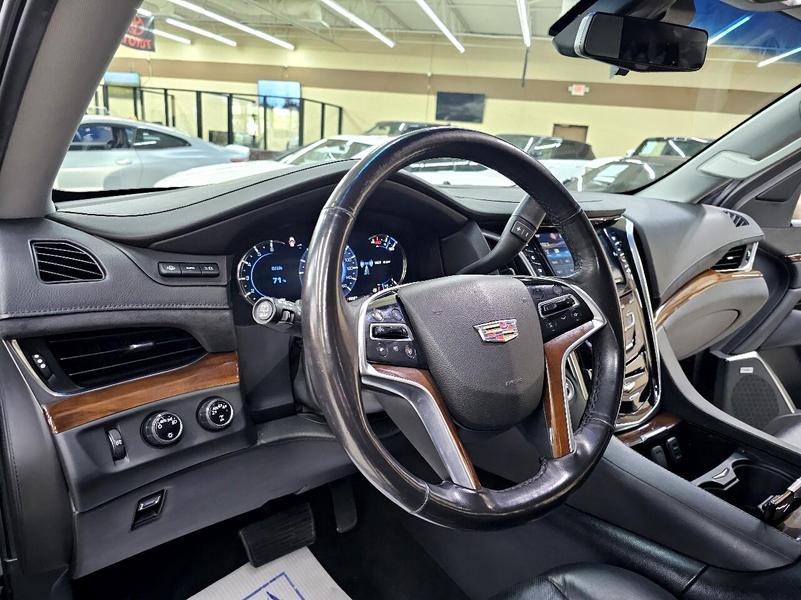Cadillac Escalade 2018 price $28,995