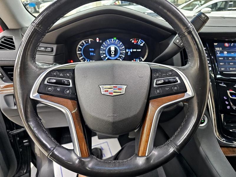 Cadillac Escalade 2018 price $28,995
