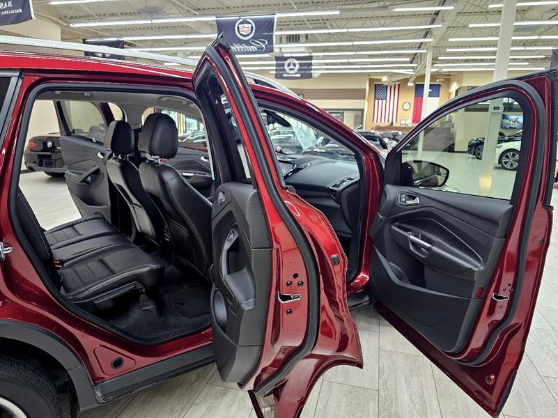 Ford Escape 2014 price $12,995