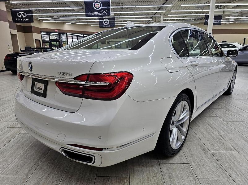 BMW 7-Series 2019 price $34,995