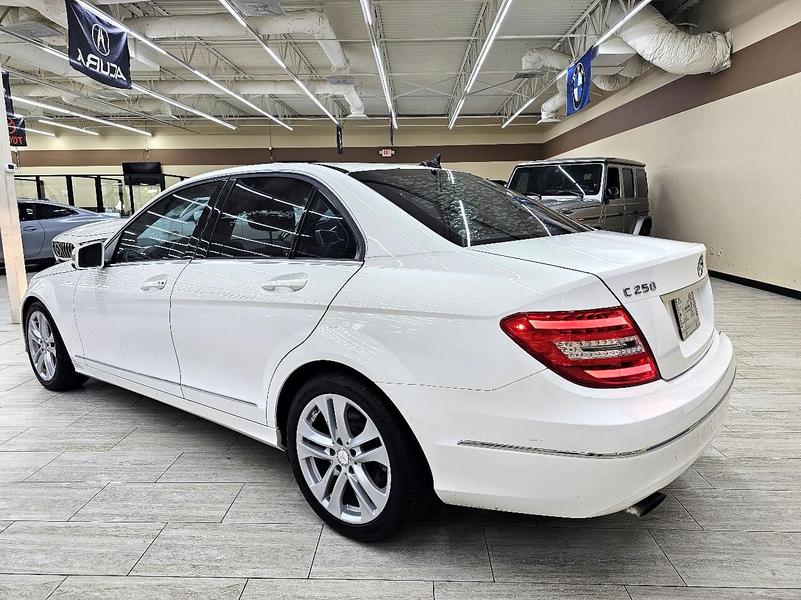 Mercedes-Benz C-Class 2013 price $8,995