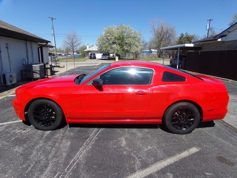 Ford Mustang 2014 price $8,950