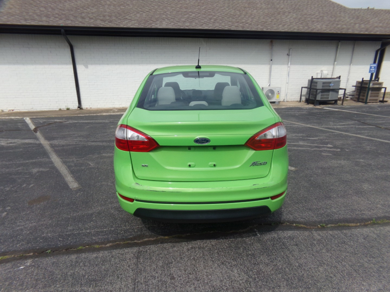Ford Fiesta 2014 price $5,950