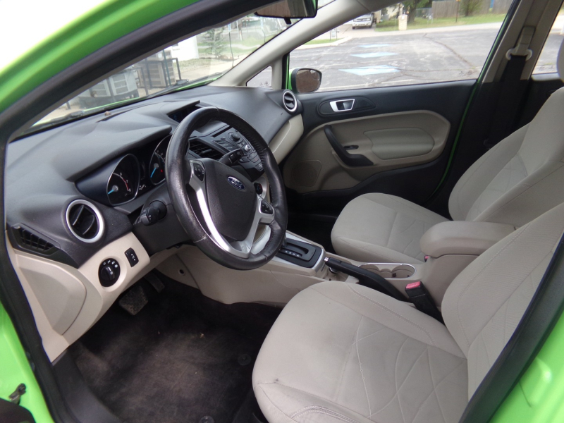Ford Fiesta 2014 price $5,950