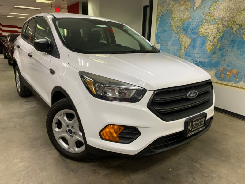 Ford Escape 2018 price $9,900