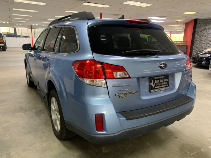 Subaru Outback 2012 price $7,300
